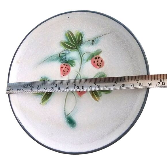 VTG Farcrest Ware Ichigo Strawberry Vine Salad Plate Design by Momotaro Japan - Picture 3 of 4